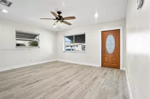 7110 NW 57th Ct, Tamarac, FL 33321 - Photo 11