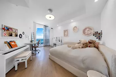 16001 SE Collins Ave #707, Sunny Isles Beach, FL 33160 - Photo 13
