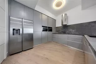 16001 SE Collins Ave, Sunny Isles Beach, FL 33160 - Photo 3