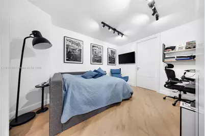 16001 SE Collins Ave #707, Sunny Isles Beach, FL 33160 - Photo 21