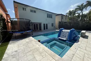 8771 NW 153rd Terrace, Miami Lakes, FL 33018 - Photo 21