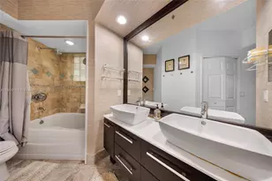 3245 NE 184th St, Aventura, FL 33160 - Photo 9