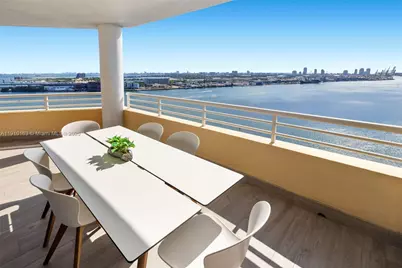 808 Brickell Key Dr #2601, Miami, FL 33131 - Photo 13