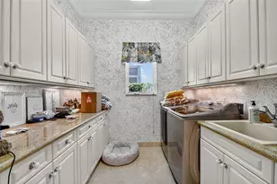 678 Hermitage Cir, Palm Beach Gardens, FL 33410 - Photo 21