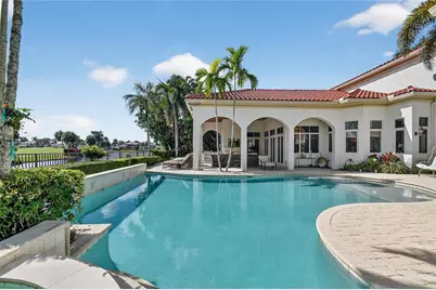 678 Hermitage Cir, Palm Beach Gardens, FL 33410 - Photo 57