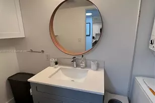 540 Brickell Key Dr, Miami, FL 33131 - Photo 11