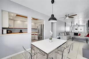 801 Atlantic Shores Blvd, Hallandale Beach, FL 33009 - Photo 11