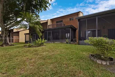 4165 SW 85th Ave #Townhouse, Davie, FL 33328 - Photo 39