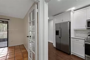 4165 SW 85th Ave, Davie, FL 33328 - Photo 7