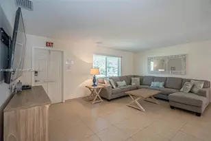 1148 Johnson St, Hollywood, FL 33019 - Photo 5