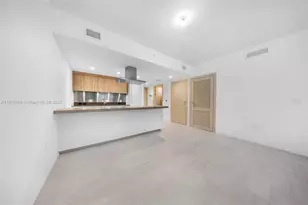 1000 Brickell Plaza, Miami, FL 33131 - Photo 7