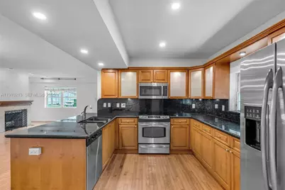 4416 SW 14th St, Miami, FL 33134 - Photo 11