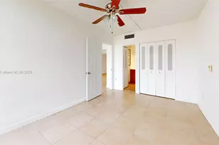 3675 N Country Club Dr, Aventura, FL 33180 - Photo 25