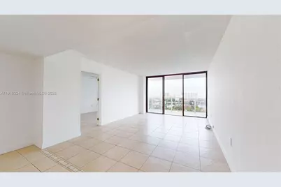 3675 N Country Club Dr #1610, Aventura, FL 33180 - Photo 7