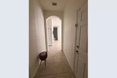 470 SE 34th Ter, Homestead, FL 33033 - Photo 17