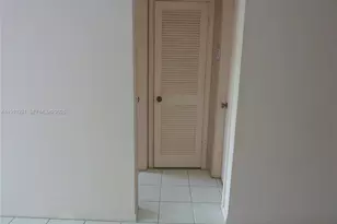 180 Cypress Club Dr, Pompano Beach, FL 33060 - Photo 29