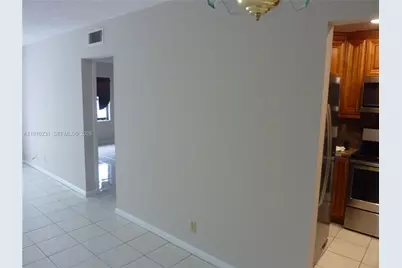 180 Cypress Club Dr #834, Pompano Beach, FL 33060 - Photo 27