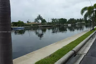 180 Cypress Club Dr, Pompano Beach, FL 33060 - Photo 55