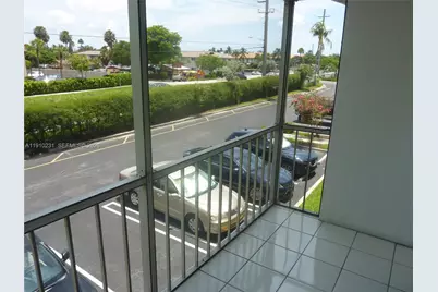 180 Cypress Club Dr #834, Pompano Beach, FL 33060 - Photo 9