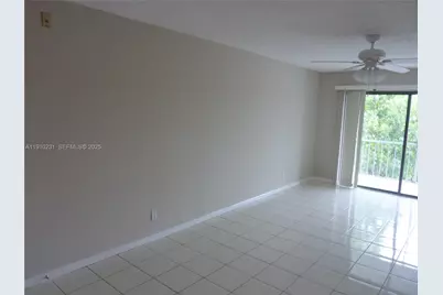 180 Cypress Club Dr #834, Pompano Beach, FL 33060 - Photo 7