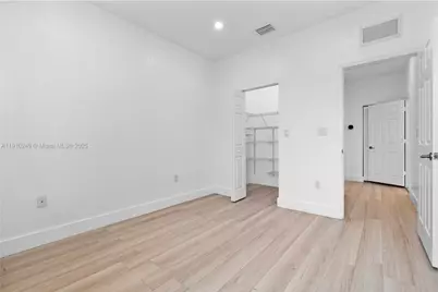 11734 SW 240th Ter, Homestead, FL 33032 - Photo 25