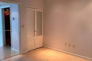 5025 Collins Ave, Miami Beach, FL 33140 - Photo 3