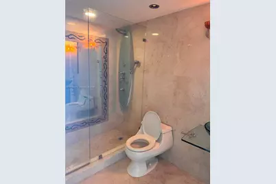 5025 Collins Ave #1602, Miami Beach, FL 33140 - Photo 11