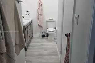 8360 SW 154th Ave, Miami, FL 33193 - Photo 15