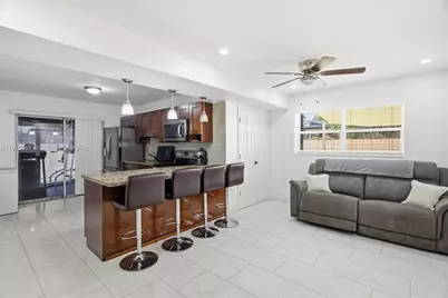 4260 NW 169th Ter, Miami Gardens, FL 33055 - Photo 11