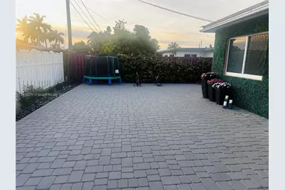 8600 NW 25th Ct, Sunrise, FL 33322 - Photo 45