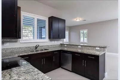 9341 SW 174th St, Palmetto Bay, FL 33157 - Photo 25