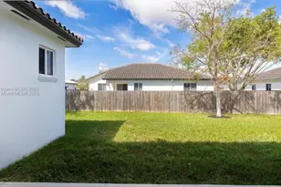 9341 SW 174th St, Palmetto Bay, FL 33157 - Photo 17