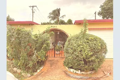 8661 Windsor Dr, Miramar, FL 33025 - Photo 1