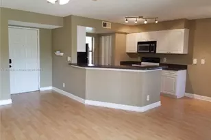 9999 Summerbreeze Dr, Sunrise, FL 33322 - Photo 3