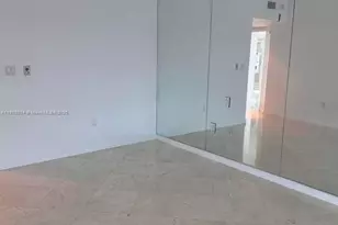 5025 Collins Ave, Miami Beach, FL 33140 - Photo 9