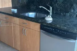 5025 Collins Ave, Miami Beach, FL 33140 - Photo 23