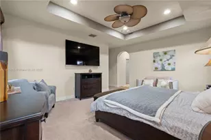 8825 NW 100th Pl, Doral, FL 33178 - Photo 25