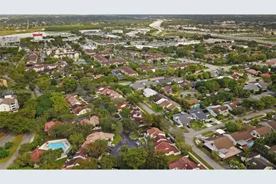 12305 SW 94th Ter, Miami, FL 33186 - Photo 17