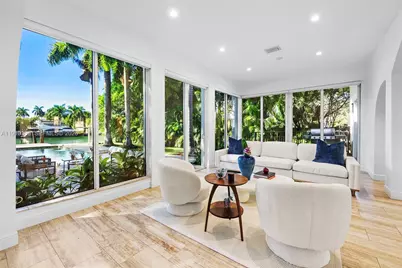 6300 Allison Rd, Miami Beach, FL 33141 - Photo 7
