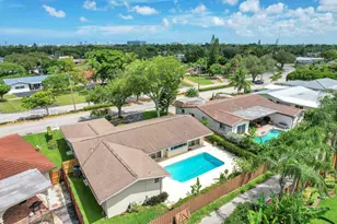 1118 46th Ave, Hollywood, FL 33021 - Photo 1