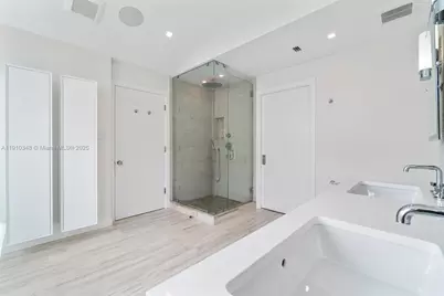 19941 NE 36th Pl, Aventura, FL 33180 - Photo 35