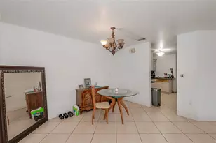 18890 SW 184th St, Miami, FL 33187 - Photo 21
