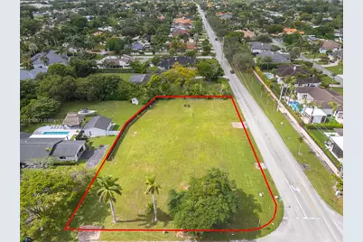 13600 SW 107th Ave, Miami, FL 33176 - Photo 11