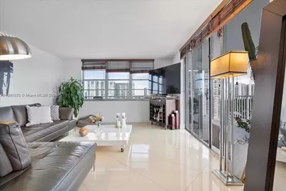 2851 NE 183rd St #1717E, Aventura, FL 33160 - Photo 25