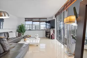 2851 NE 183rd St, Aventura, FL 33160 - Photo 25