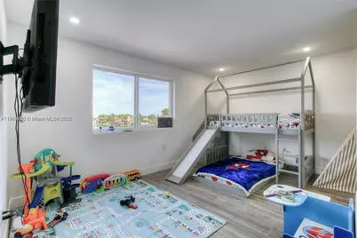 18515 NW 55th Ave, Miami Gardens, FL 33055 - Photo 7