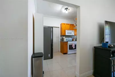 1240 NW 124th St, North Miami, FL 33167 - Photo 7