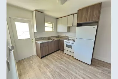 8162 NW 5th Ave #8162, Miami, FL 33150 - Photo 3