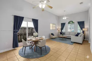 4110 NE 11th Dr, Homestead, FL 33033 - Photo 3