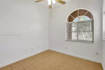 4110 NE 11th Dr, Homestead, FL 33033 - Photo 13